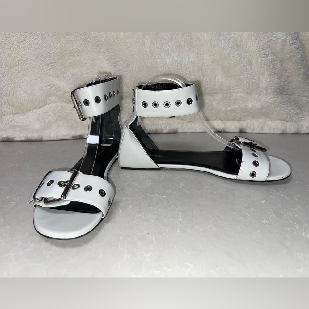 EUC Balenciaga Belt Flat Ankle Strap Sandal. Size 39 - Picture 3 of 12